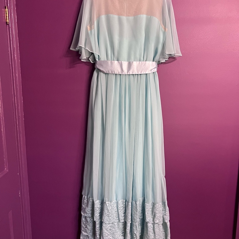 Elegant Light Blue Chiffon Dress